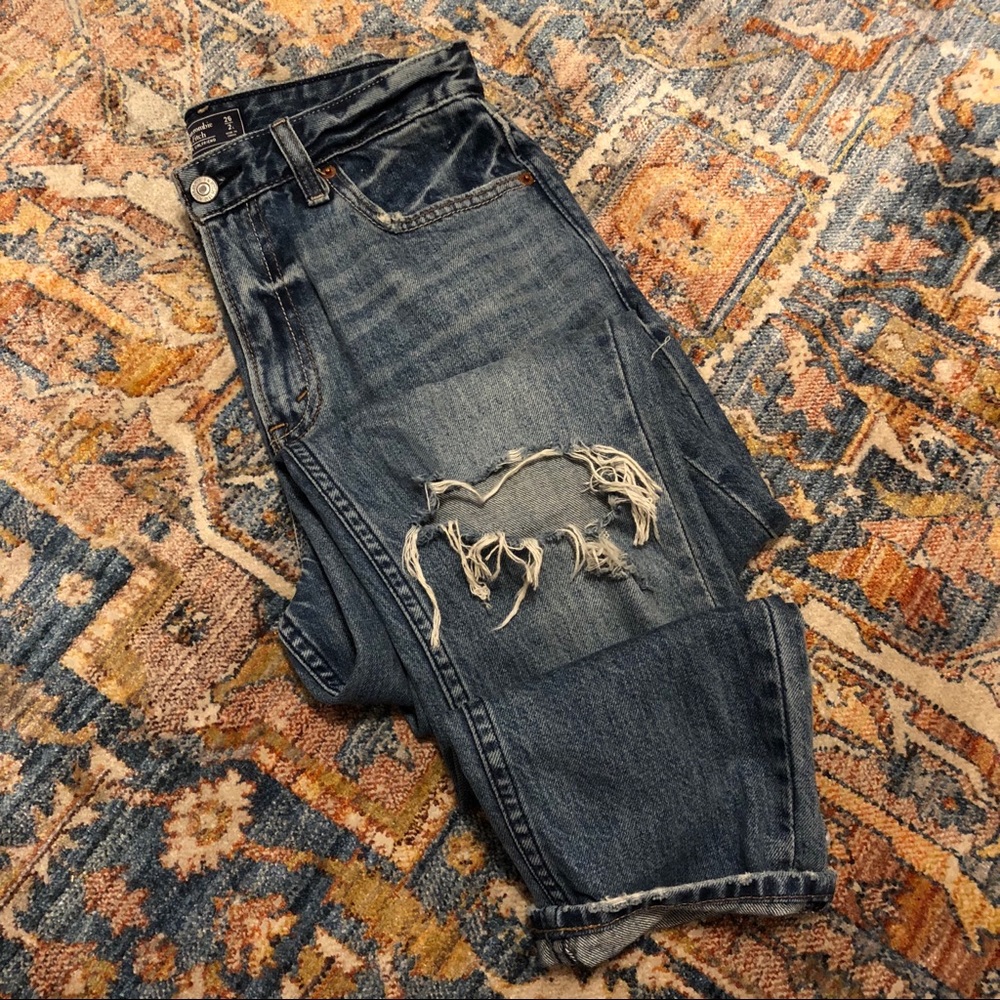 A&F High waist destructed girlfriend jeans